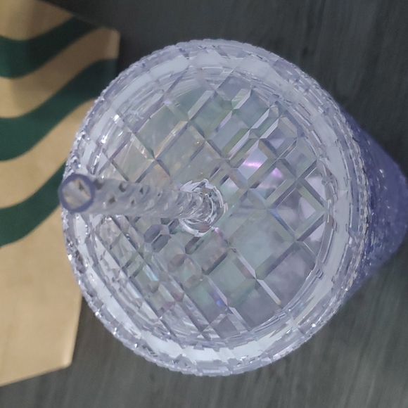 New Starbucks Holiday 2022 White Crystal Iridescent Jeweled Tumbler - Picture 4 of 4